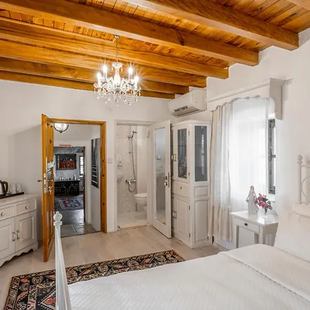 Boleka Bed and Breakfast 4*