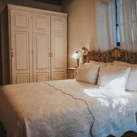 Bed and Breakfast Boleka 4*