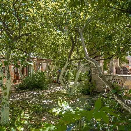 Ha La Bed and breakfast *